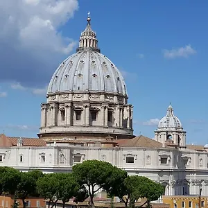Pope's Bridge Рим