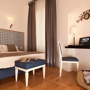 Hotel Floris, Rom
